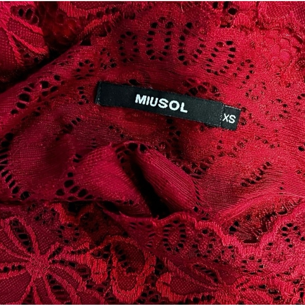 Miusol red Lace Long Sleeve Dress size extra small ism - Picture 8 of 10